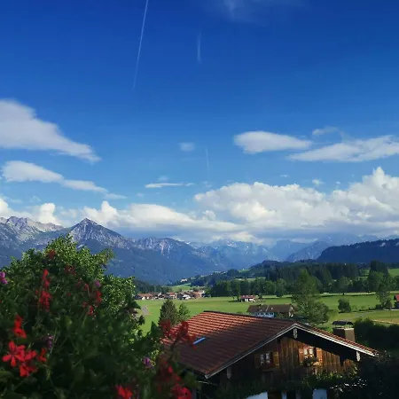 Apartment Edelweiss *